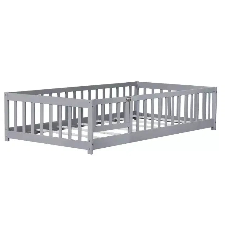 Lit au sol pour tout-petits format jumeau, Lit Montessori moderne en bois avec barrières de sécurité et porte pour chambre d'enfant